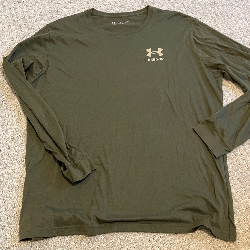 Under Armour Men's Green Long Sleeve Tee